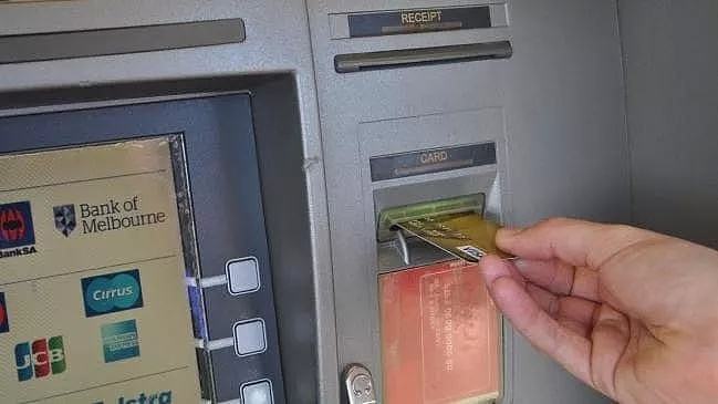 惊了！澳洲人每年因信用卡盗刷损失近5亿！硬核提醒：这些“丢钱”的事少做 - 2