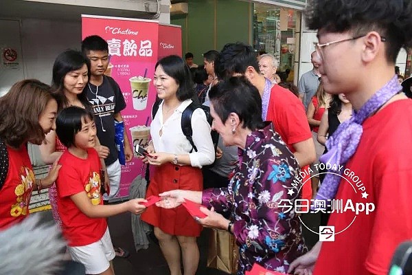 北上广成空城，澳洲却满满年味中国红！一树的猪爬上树，骚气的猪跳广场舞！ - 153