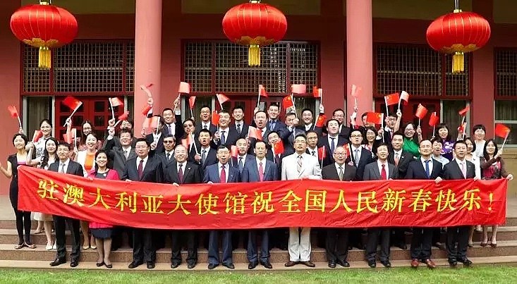 【财经时讯】中国驻澳大利亚大使馆向祖国人民拜年 FCAI: 一月份新车销量同比下滑7.4% - 2