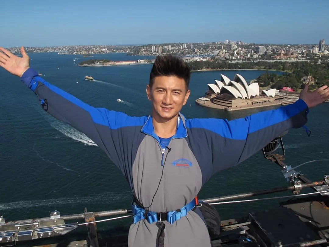 悉尼华人134米高空求婚轰动朋友圈，连林志玲也羡慕！这是一场胆量的挑战：高空麻将、卡拉OK、舞龙舞狮，做过这件事情你才算来过悉尼 - 17