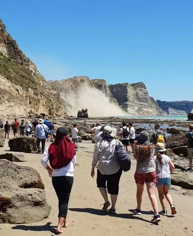 惊魂未定！多名游客在新西兰旅游景点遭遇危险，一人死亡（组图） - 7