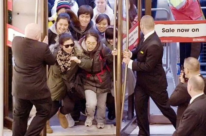 “为什么中国游客都如此无礼？” 一位外国妹子给出了5大理由！（组图） - 7