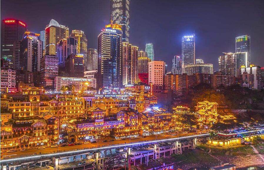 中国夜景最美的3个城市，美的让人窒息，哪一个是你的最爱呢?