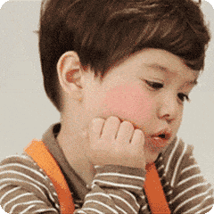 6岁男孩耳朵突然聋了 孩子脸上鼓个包要小心！（组图） - 1