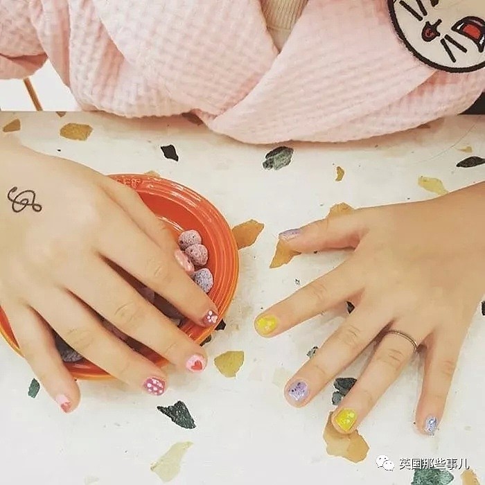 SPA化妆一条龙…韩国4岁小孩已经开始泡美容院了（组图） - 14