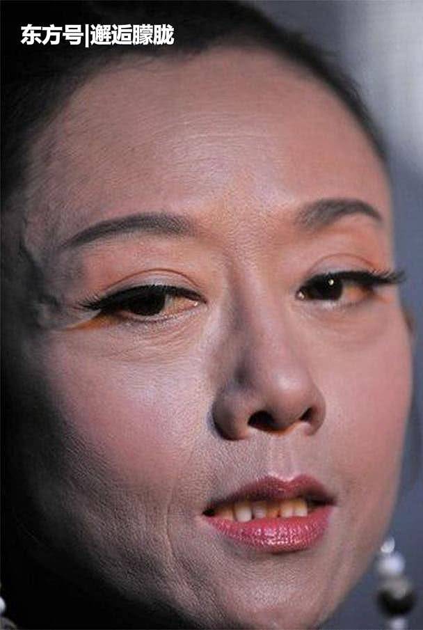 杨丽萍素颜亮相吓坏网友，这才是她的真正的样子，网友：照骗（组图） - 6