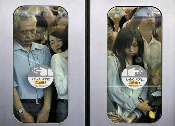 为什么日本地铁是女孩子的噩梦，很多人宁可打车都不会选择坐地铁（组图） - 4