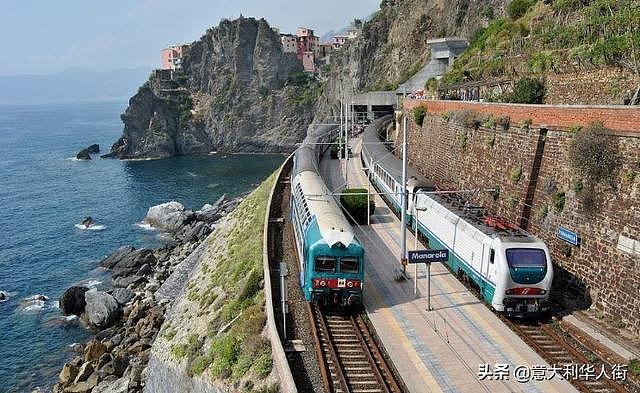 华人游客在意大利五渔村看手机分心，被火车撞倒惨遭截肢