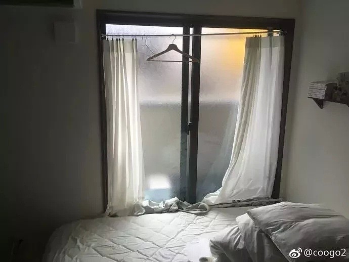 中国女留学生把房子住成