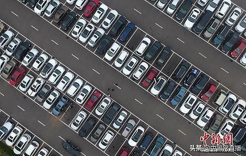 138万！北京一个天价停车位=三线城市两套房？