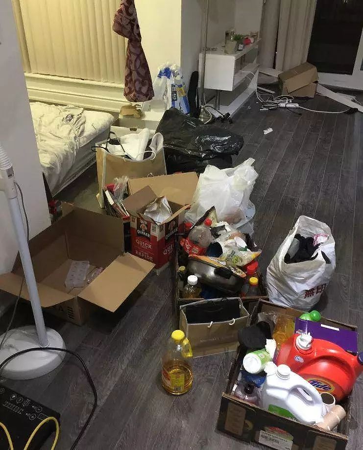 租客把房东逼疯了！满屋都是垃圾，袜子纸巾扔遍地…（组图） - 6