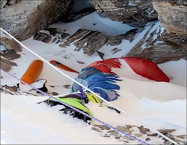 图：珠峰最著名的尸体
