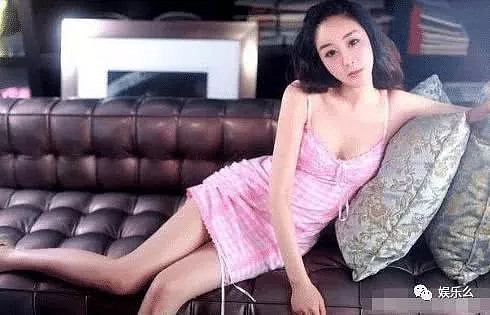 42岁著名“三级片”女王！与中国23岁小鲜肉大玩母子恋，被富豪公婆宠上天（组图） - 5