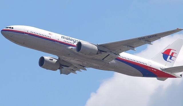 MH370坠毁前曾与他通话，知情飞行员再爆料，有国家在说谎