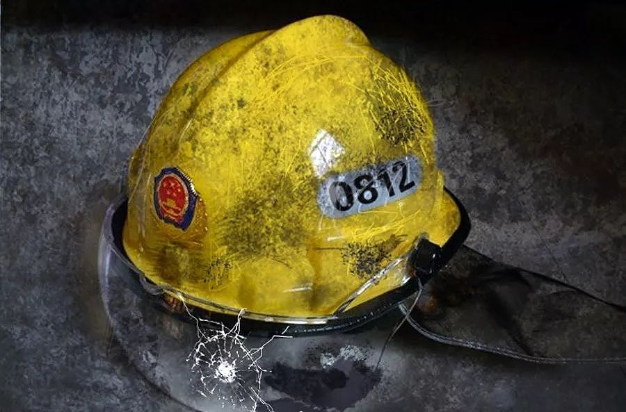 四川森林火灾致30名扑火人员牺牲，消防员最后的朋友圈让人泪奔（组图） - 37