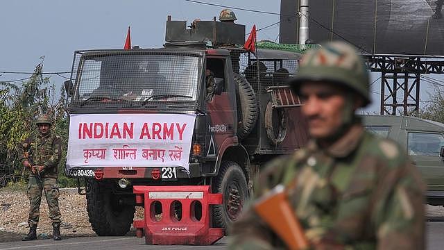 印巴冲突再燃！印度摧毁巴铁7个军事基地，有3名士兵死亡