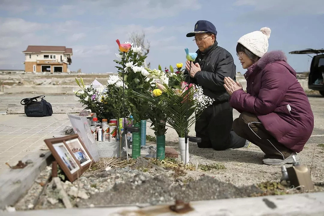 一位老师的“决定”，白白葬送了74条年轻生命（视频/组图） - 25