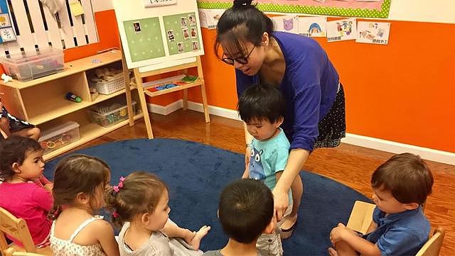 38岁伊万卡感谢两位中国保姆，为她抚养3个孩子，还教女儿普通话