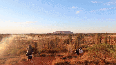 小长假去哪玩？||古老神秘的澳洲红心脏Uluru超贴心旅游攻略～ - 1