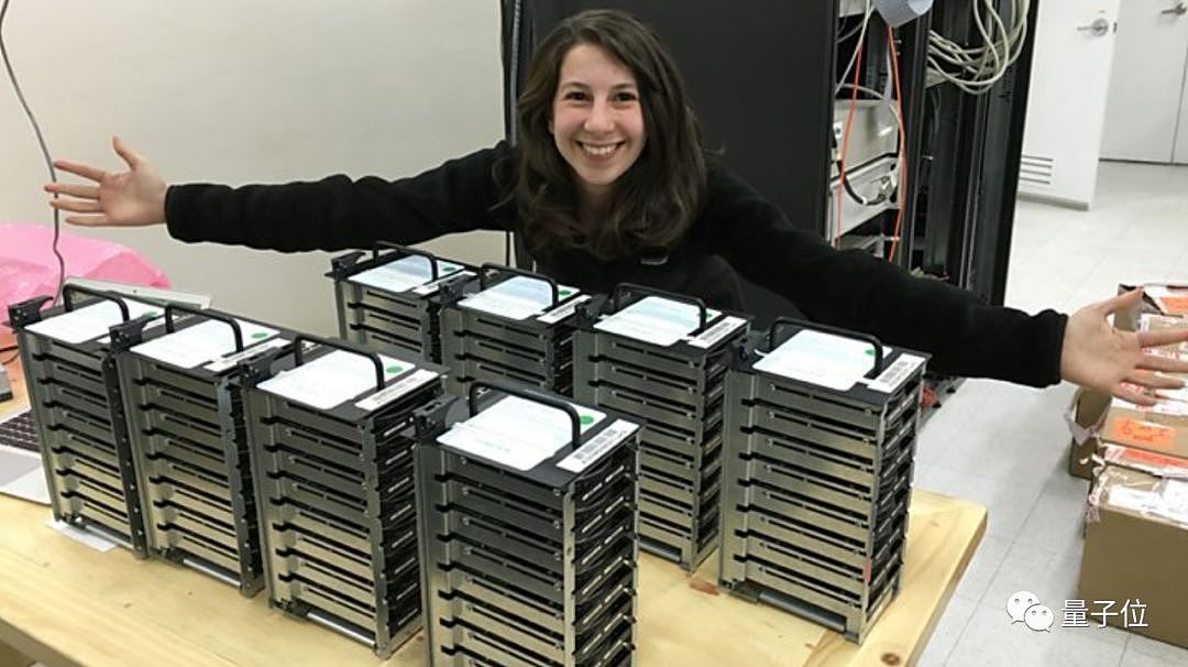 29岁MIT博士小姐姐努力6年、处理半吨硬盘数据，洗出人类第一张黑洞照片（组图） - 4