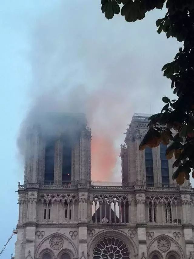 巴黎圣母院突发大火，标志性塔尖倒塌！而这些中国的百年古迹也正在消失...（组图） - 13