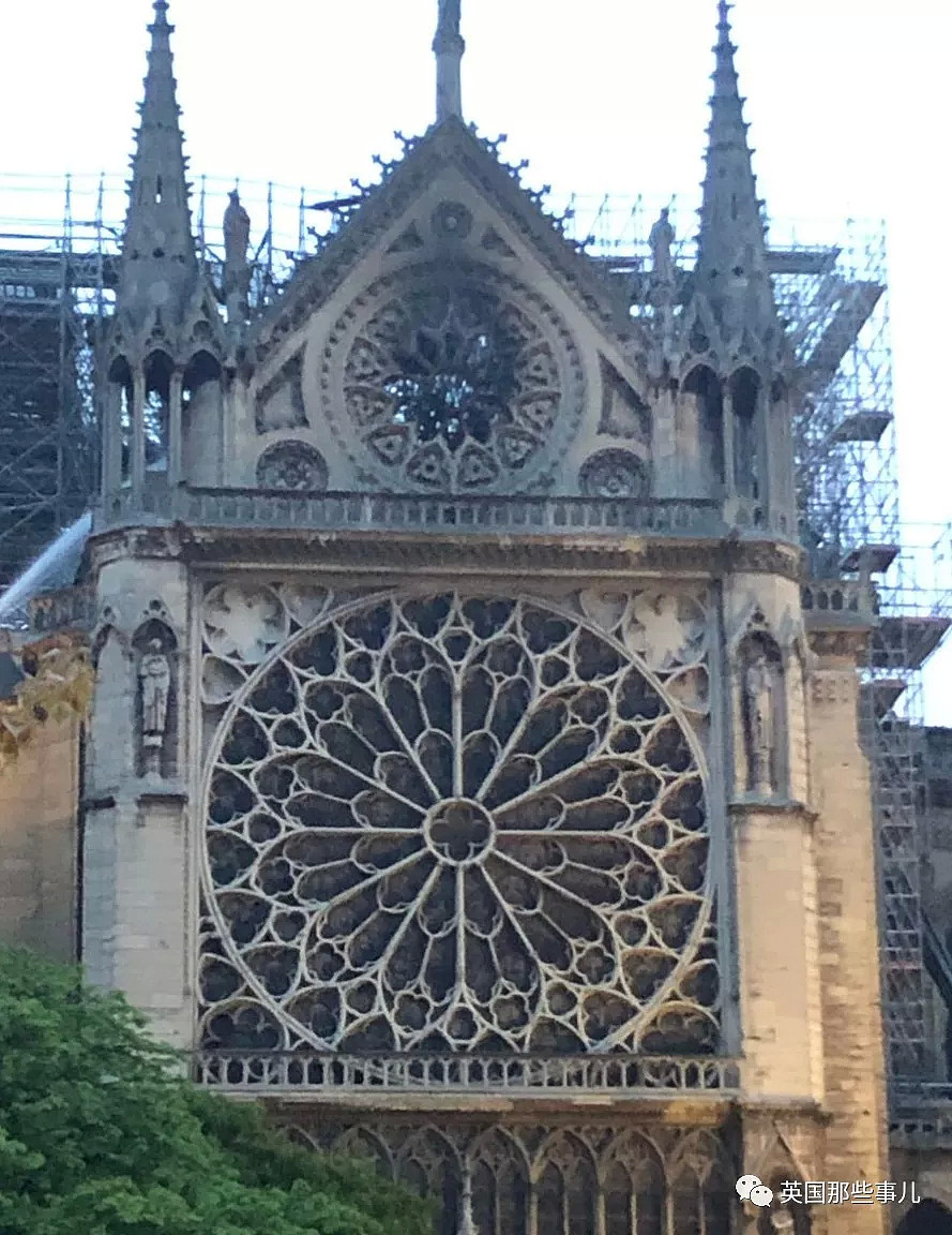 多亏800年前的绝妙设计，保住了巴黎圣母院最宝贵的部分！（组图） - 50