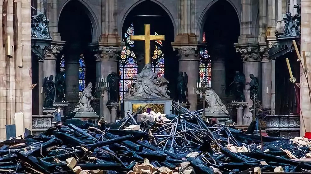巴黎圣母院大火是IS干的？一张海报引发争议（组图） - 4