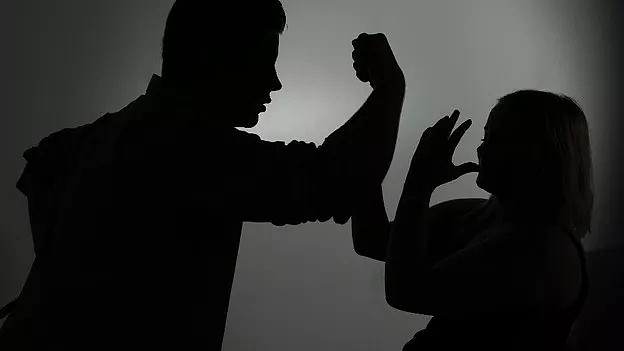 澳洲中国留学生和女友吵个架，却被警方逮捕，还可能坐牢！在澳洲这种行为不能有！ - 14