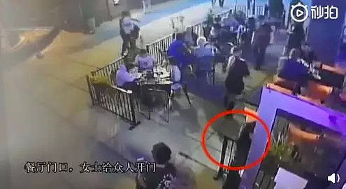 刘强东案视频曝光，疑似女方“仙人跳”？美国警方最新回应（视频/组图） - 7
