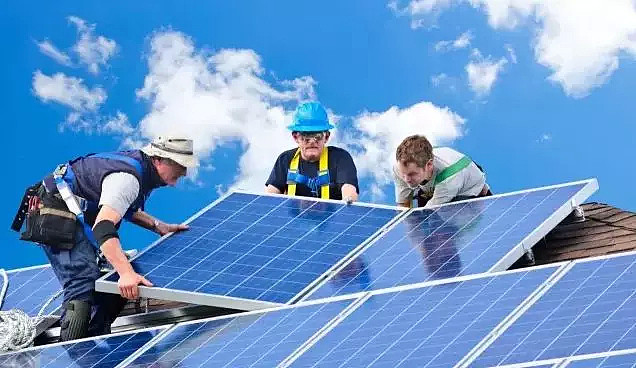 太阳能项目蓬勃发展 可再生能源工作岗位激增 - 1