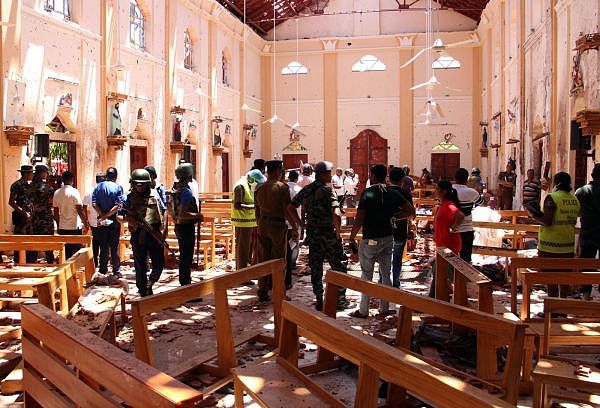 斯里兰卡爆炸现场（图片源自网络）
