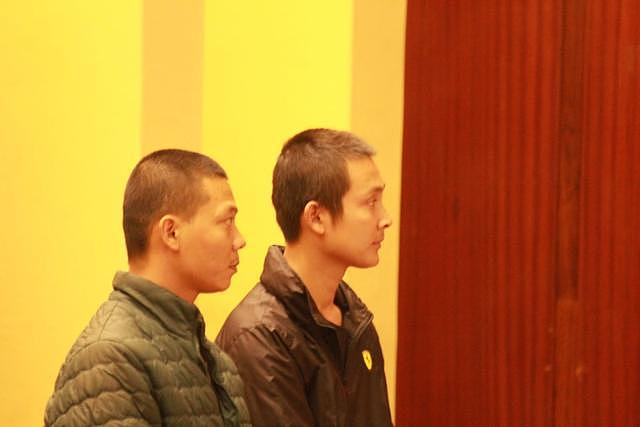 中国2男子在纳米比亚因工资将当地雇员开枪打死，被捕后保释遭拒