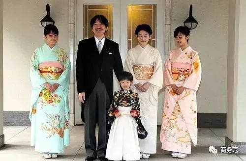 日本皇室宫斗多：新天皇妻子抑郁，弟弟生子夺位…（组图） - 35