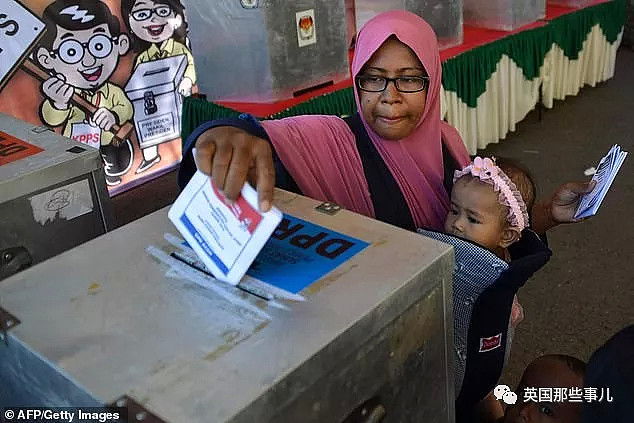 印尼一场大选，点选票的工作人员已有272人过劳死，1878人病倒！（组图） - 7
