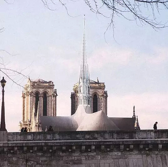 巴黎圣母院“重建设计图”曝光：画风沙雕，甚至还有改成清真寺的方案（组图） - 13