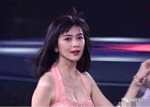 跟李嘉欣周慧敏抢男人败北，未婚夫卷2.8亿跑路，再美有何用？