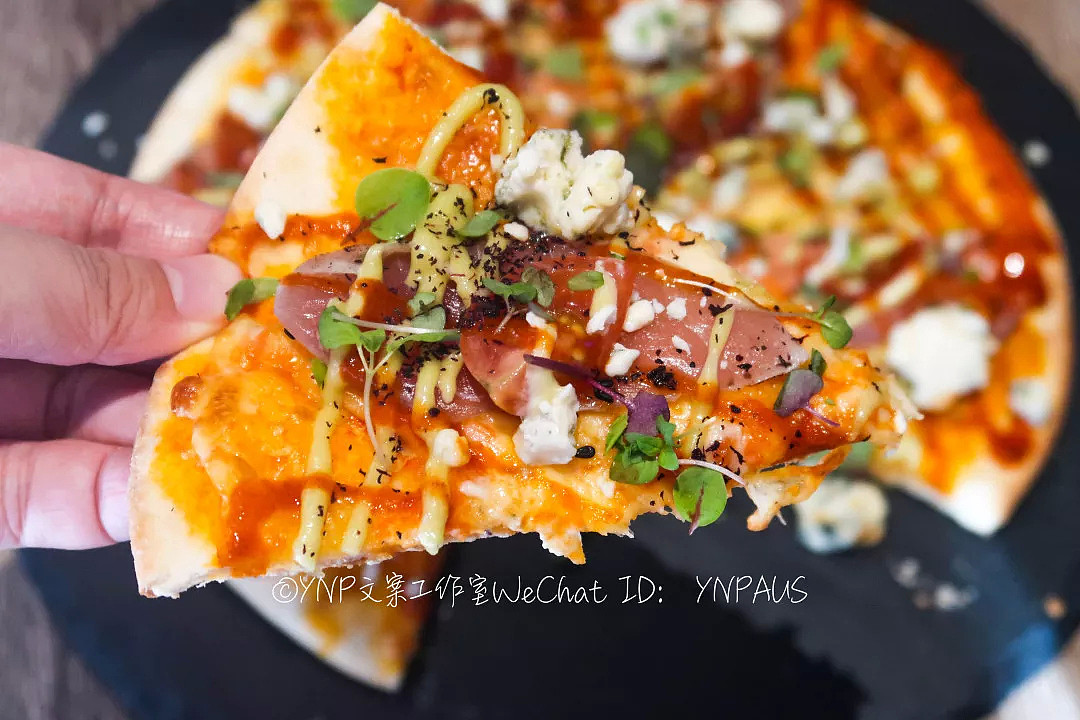 生鱼片Pizza，龙虾热狗，和牛寿司Taco卷 || 测评：由墨尔本开来悉尼的超火Fusion餐厅! - 65