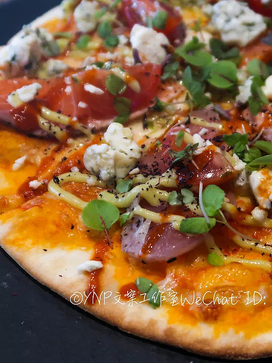 生鱼片Pizza，龙虾热狗，和牛寿司Taco卷 || 测评：由墨尔本开来悉尼的超火Fusion餐厅! - 66