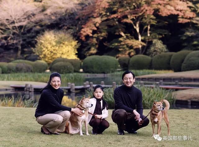 不得不嫁给皇太子，她被人称为笼中的公主...她是日本新皇后，雅子...