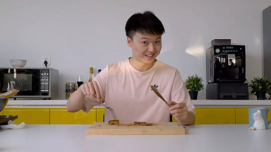 “人造肉”试吃！假洋肉做中国菜，味道一言难尽（视频/组图） - 9
