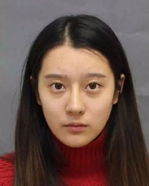 中国女子海外隆胸惨死同胞手术台上，男友当场崩溃！加拿大19岁女留学生更狠（组图） - 10