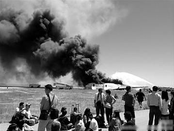 41人活活烧死！飞机迫降乘客非要拿行李，结果害死半飞机的人…（视频/组图） - 43