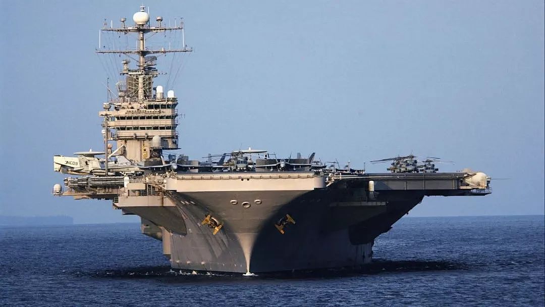 美航母战斗群集结中东，特朗普真会对伊朗动武？（组图） - 2