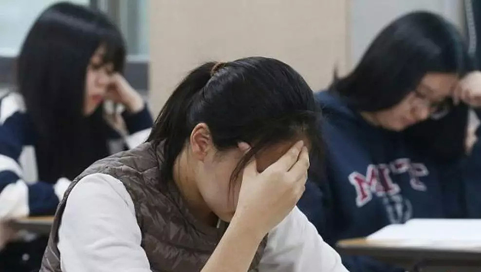澳媒惊爆：考试为求高分，无数学生狂吃“聪明药”，还有华人女孩吃出了后遗症...（组图） - 6