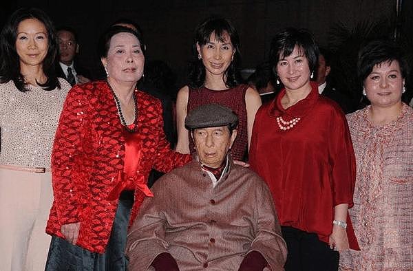台湾视帝雷洪，一妻五妾活到71岁比赌王还多，晚年却得上这种怪病