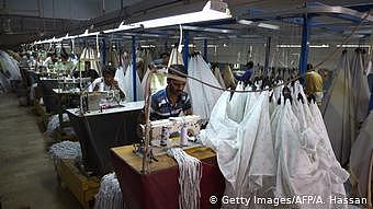 Pakistan Textilinsdustrie (Getty Images/AFP/A. Hassan)
