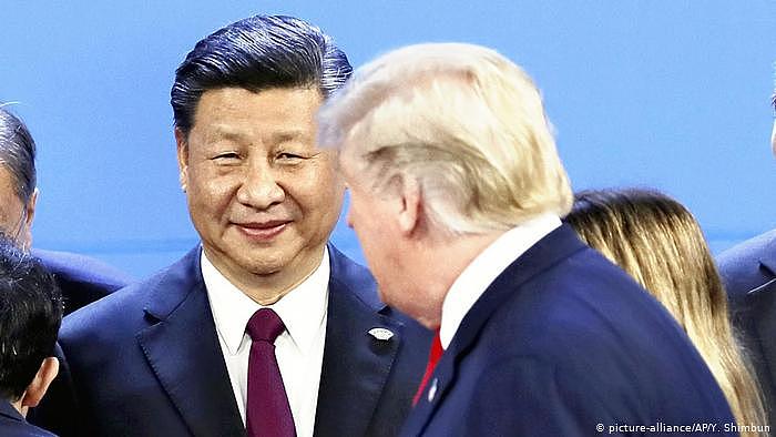  Donald Trump und Xi Jinping (picture-alliance/AP/Y. Shimbun)