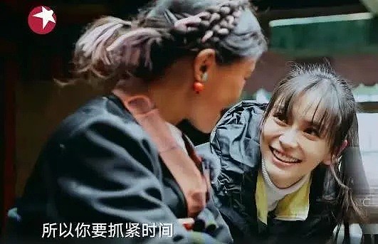 Baby上节目大方炫夫，和黄晓明一直这么甜，为什么总传他俩离了？（视频/组图） - 19