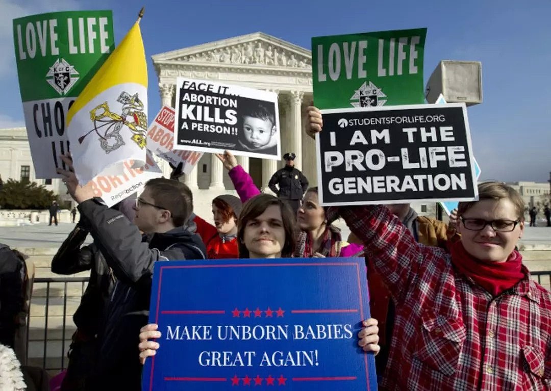 面对美国最严厉的禁止堕胎法案，美国人吵开了……（组图） - 3