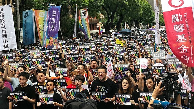 台湾同性结婚合法，中国还差多远？（组图） - 1